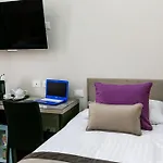 Bloom 4*